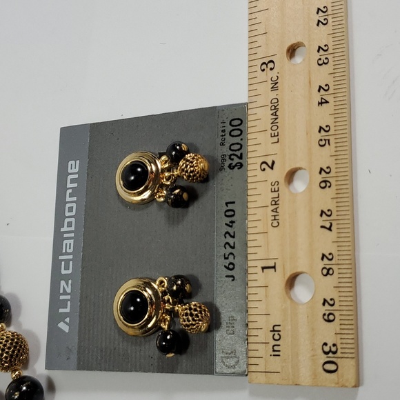Vintage Liz Claiborne Necklace and Clip Earrings - Picture 8 of 8